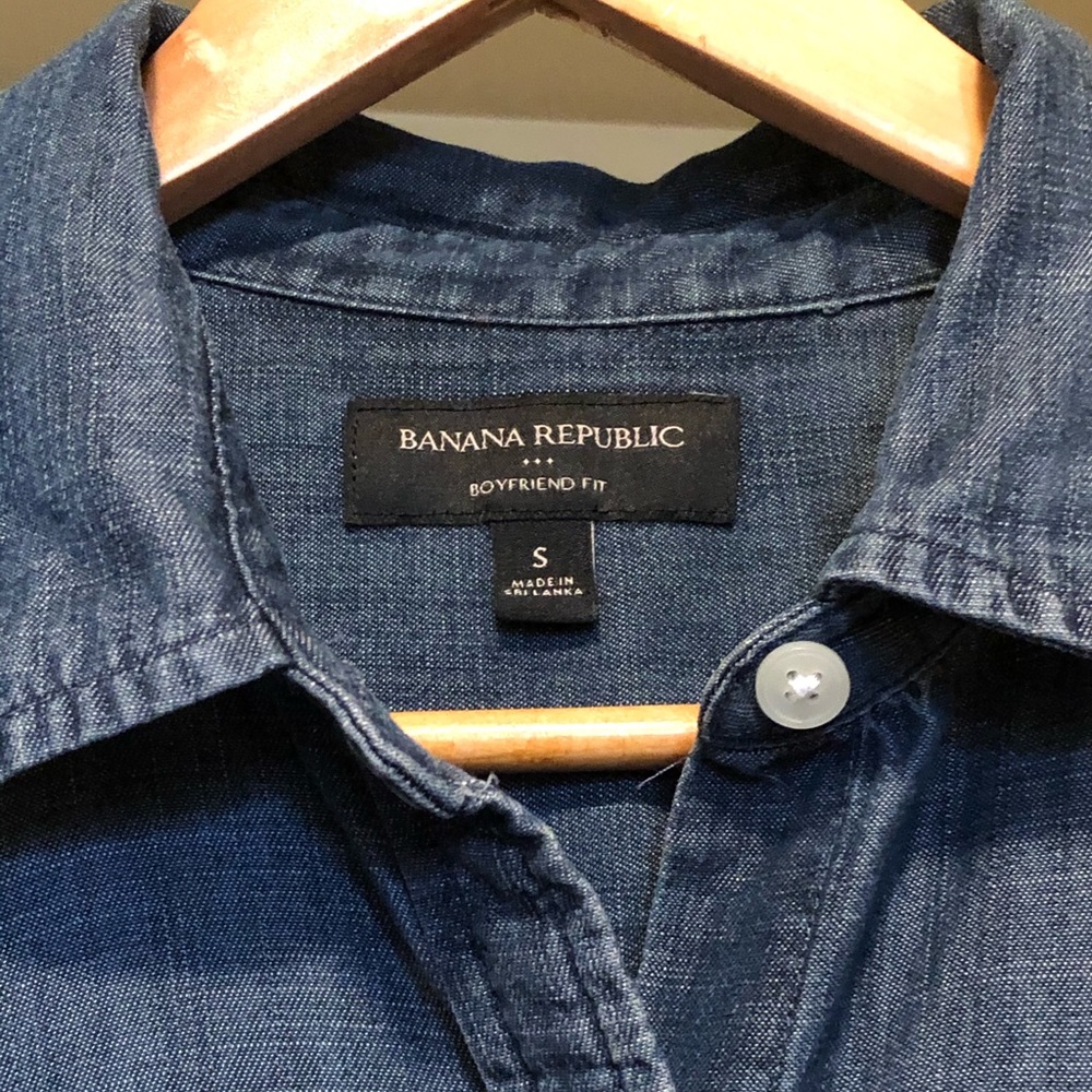 Banana Republic Chambray Shirt